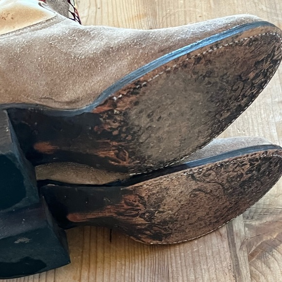 Embroidered Caborca Cowboy Boots - Picture 4 of 5